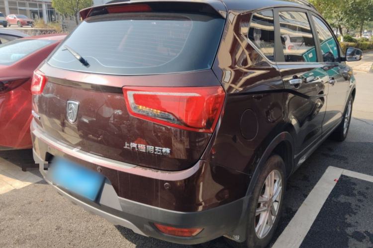 Used Baojun 560 2016 1.8L iAMT Elite Edition