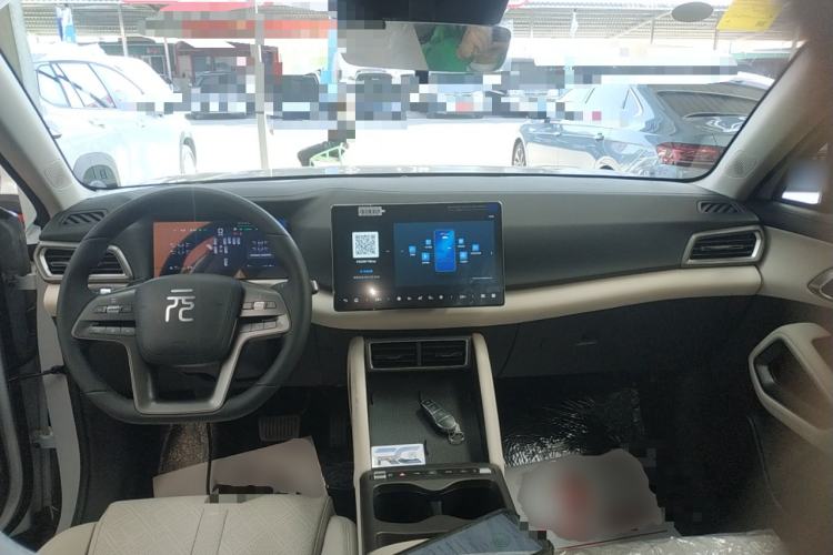 Used BYD Yuan UP 2025 Intelligent Driving Version 401 KM Dynamic Edition
