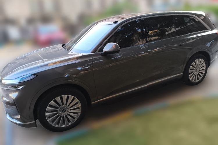 Used ONVO Luxeed L90 2025 Model—Max Six-Seater Version