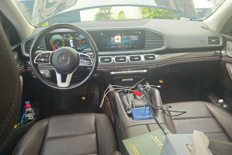 Used Mercedes-Benz GLS 2021 Refresh GLS 450 4MATIC Fashion Edition Center Console