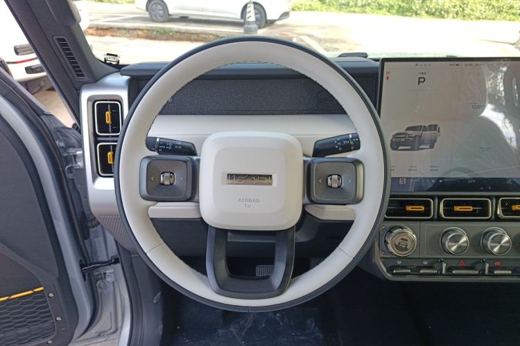 Used iCAR V23 2025 401 Two-Wheel Drive Advanced Edition
