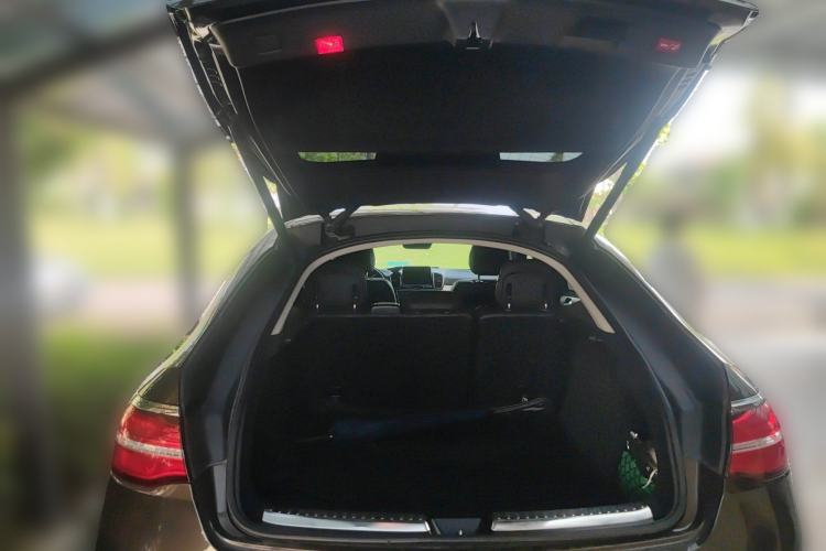 Used Mercedes-Benz GLE 2015 GLE 400 4MATIC Trunk