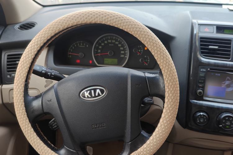 Used Kia Sportage 2012 2.0L Manual Two-Wheel Drive GL Trim Steering Wheel