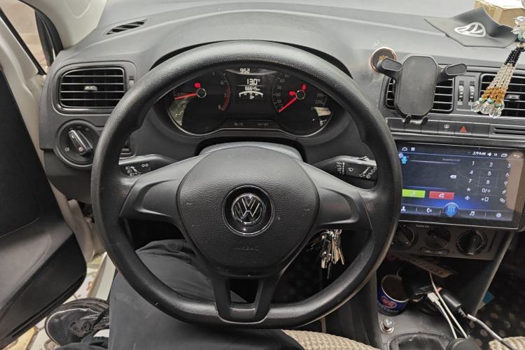 Used Volkswagen Polo 2016 1.4L Manual Fashion Model
