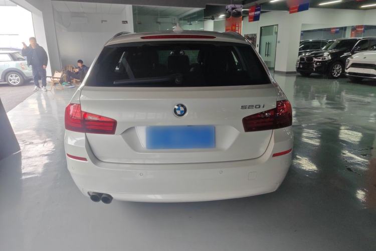 Used BMW 5 Series 2014 520i Touring Edition

