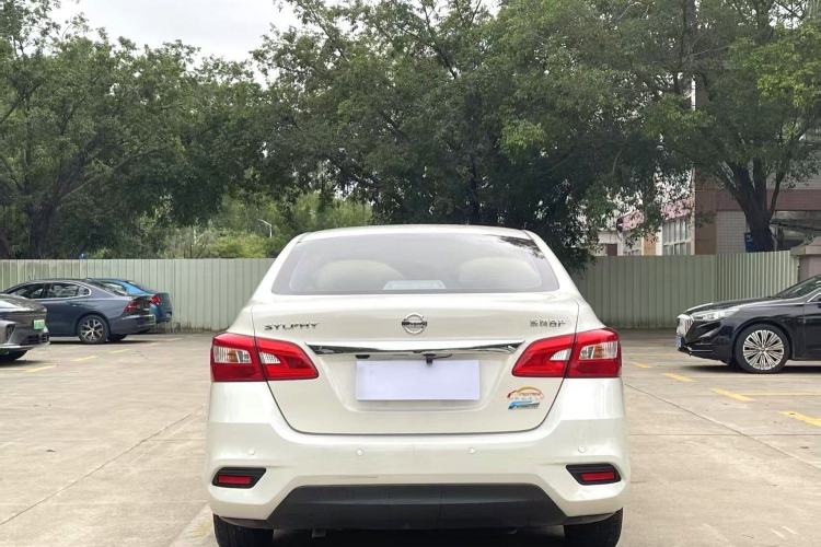 Used Nissan Sylphy 2019 1.6XV CVT Smart Connect Luxury Edition China VI Standard
