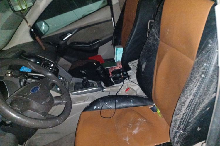 Used Ford Focus 2012 Sedan 1.6L Manual Comfort Model
