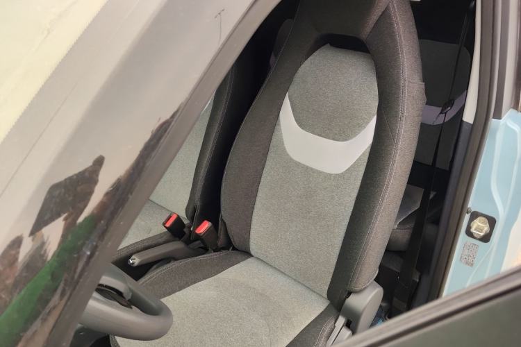 Used Chery QQ Ice Cream 2022 120km Milkshake Phosphate Lithium-Iron