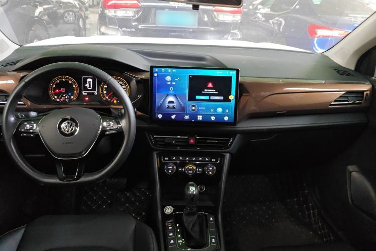 Used Volkswagen Tharu 2019 280TSI Two-Wheel Drive Luxury Edition China V Standard
