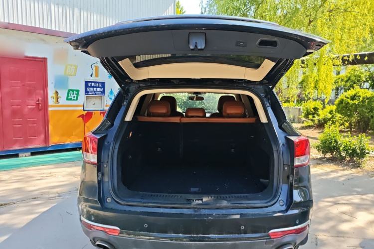 Used Hanteng X7 2018 X7S 1.5T Automatic Luxury Model Trunk