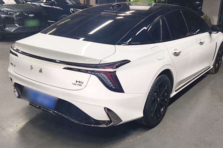 Used Hongqi H6 2023 2.0T ZhiShang Version Rear Right 45 Deg