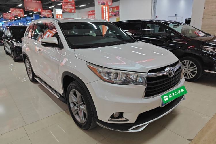 Used Toyota Highlander 2015 2.0T Four-Wheel Drive Luxury Edition 7-Seater Front Right 45 Deg