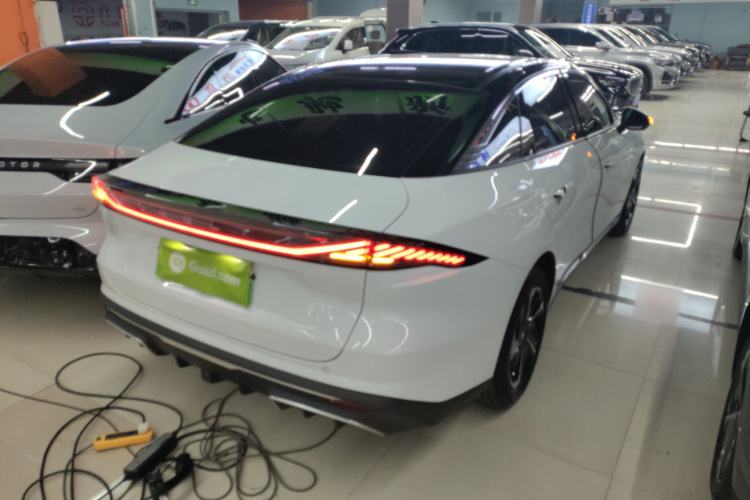 Used Geely Galaxy L6 2024 125km PLUS Dragon Edition
