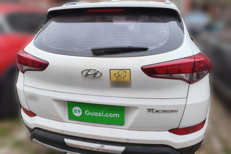 Used Hyundai Tucson 2015 1.6T Dual-Clutch Two-Wheel-Drive Smart Model Rear