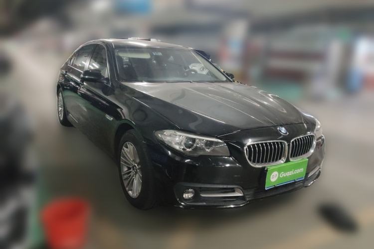 Used BMW 5 Series 2014 525Li Leading Model
