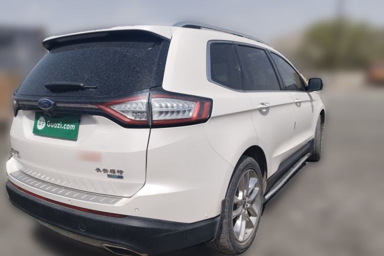 Used Ford Edge 2017 EcoBoost 245 Four-Wheel-Drive Flagship 7-Seater
