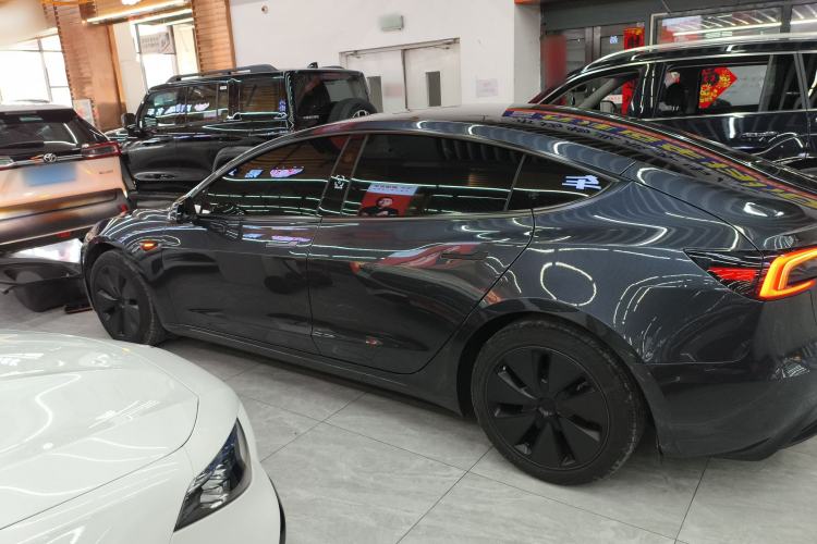 Used Tesla Model 3 2025 Rear-Wheel-Drive Version