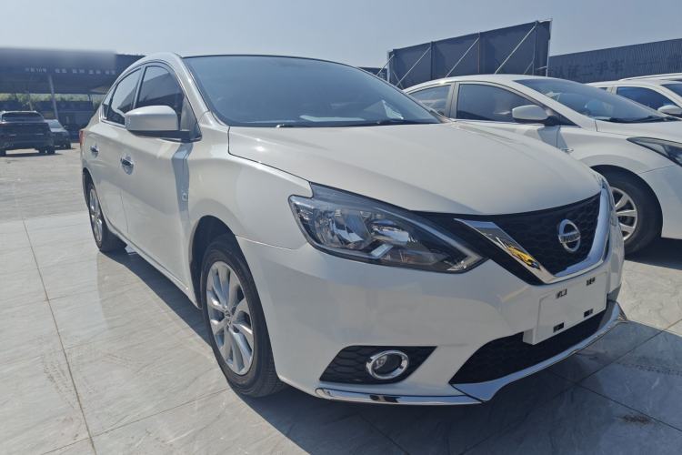 Used Nissan Sylphy 2021 Classic 1.6XL CVT Luxury Edition Front Right 45 Deg