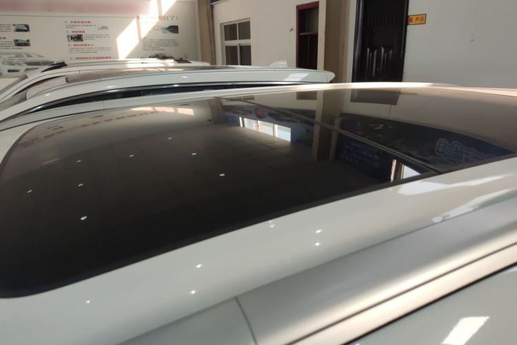 Used Geely Auto Emgrand X7 Sport 2018 1.8TD Automatic Two-Wheel Drive Smart Connect 4G Internet Edition