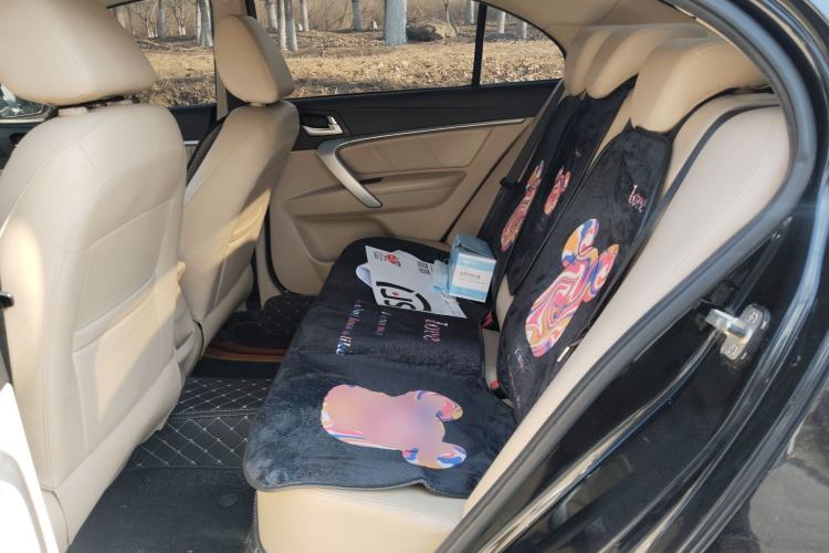 Used Geely Auto Emgrand 2017 Sedan Million Edition 1.5L Manual Luxury Model