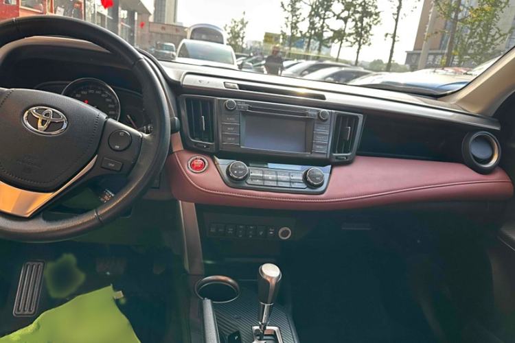 Used Toyota RAV4 2013 2.5L Automatic 4x4 Prestige Edition