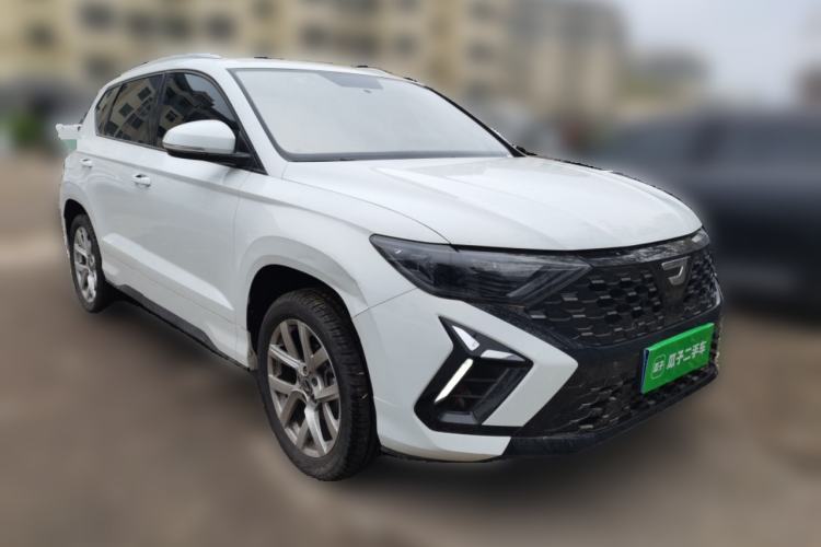 Used Jetta VS5 2024 280TSI Automatic Pioneer Edition Front Right 45 Deg