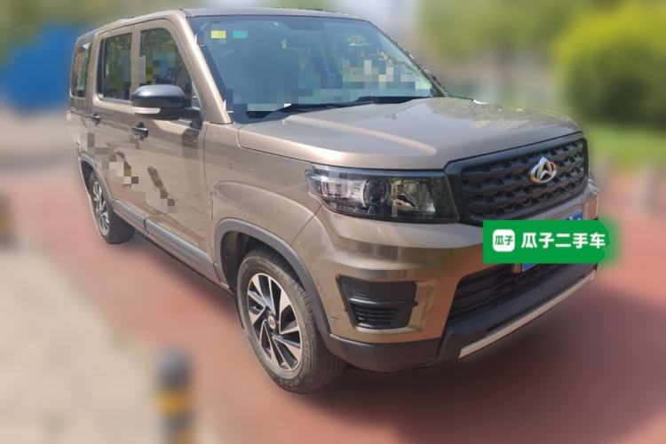Used CHANGAN OSHAN X70A 2019 1.5L Manual Basic Version China VI Standard Front Right 45 Deg