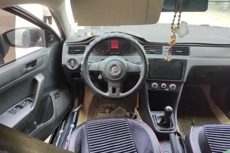 Used Volkswagen Santana 2015 1.6L Manual Fashion Edition Steering Wheel