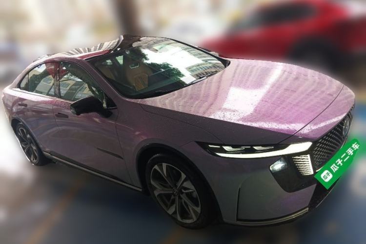 Used Mazda EZ-6 2024 Range-Extended 200 Luxury Edition Front Right 45 Deg