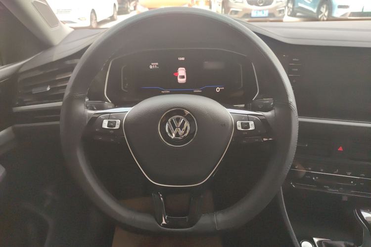 Used Volkswagen Sagitar 2021 280TSI DSG Luxury Smart Connectivity Edition Interior 5