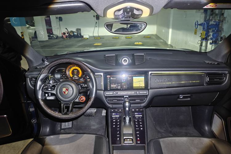 Used Porsche Macan 2017 Macan 2.0T Center Console