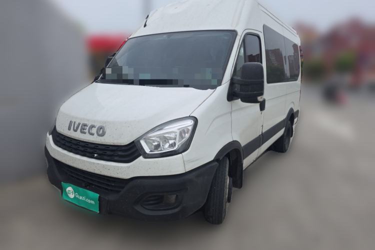 Used Iveco Eurocargo 2021 2.0T Manual Super-Rui Long Wheelbase Short Overhang High Roof Manual Doors F1A