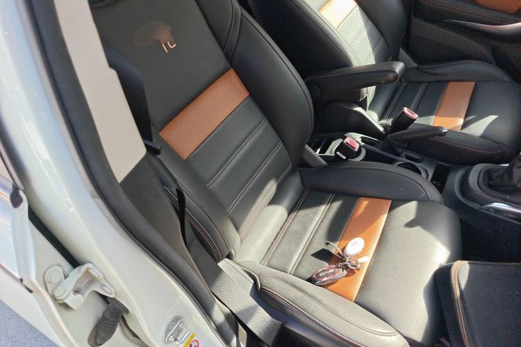 Used BYD Yuan 2016 1.5L Manual Luxury Version