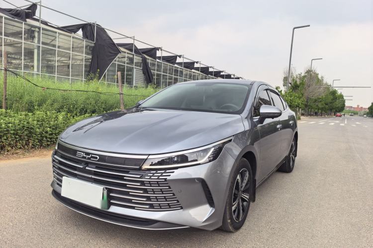 Used BYD Destroyer 05 2023 Champion Edition DM-i 120KM Prestige Model Front Left 45 Deg