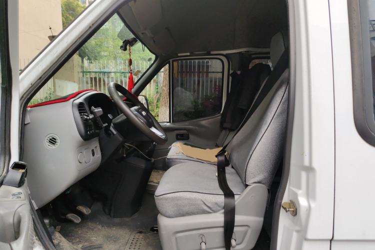 Used JMC Transit 2019 2.8T Commercial Version Short Wheelbase Mid-Roof 6-Seater China VI JX493