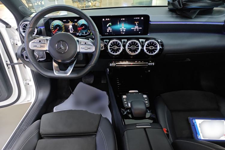 Used Mercedes-Benz A-Class 2021 A 200 L Sport Sedan Fashion Model