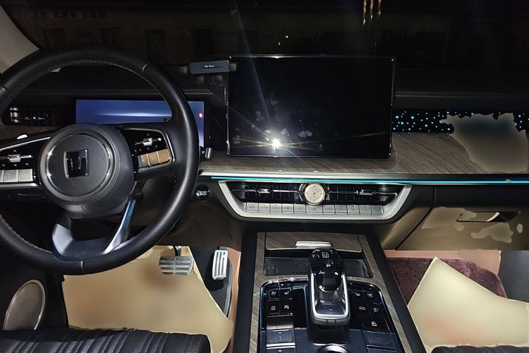 Used Tank 500 2023 3.0T Sport Edition Realm-Setting 5-Seater Center Console