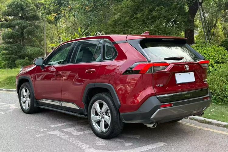 Used Toyota RAV4 2020 2.0L CVT Two-Wheel Drive Fashion Edition