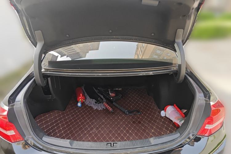 Used Buick LaCrosse 2018 28T Luxury Model
