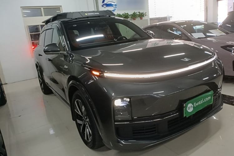 Used Li Auto L8 2023 Pro Model
