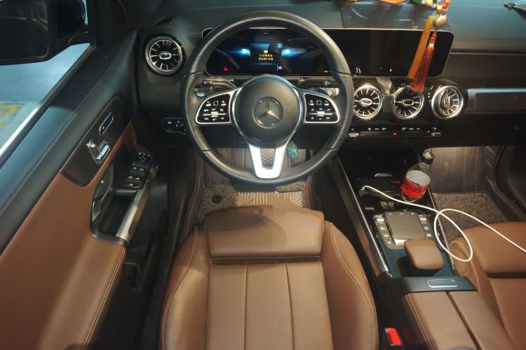 Used Mercedes-Benz GLB 2020 Facelift GLB 200 Fashion Edition Steering Wheel