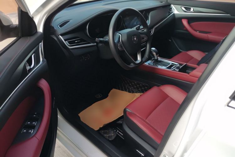 Used Changan Eado 2019 Blue Whale Edition 280T GDI DCT Light-Speed Model