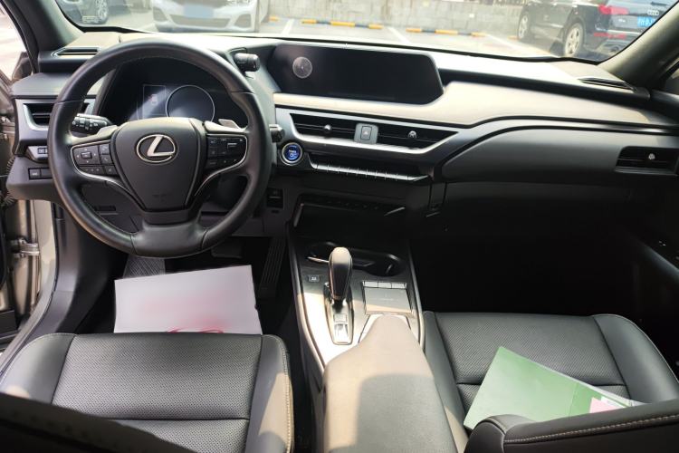 Used Lexus UX New Energy 2020 300e Pure·Joy Edition
