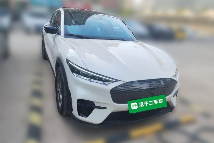 Used Ford Mustang Mach-E 2024 Trend Edition (Long-Range) Front