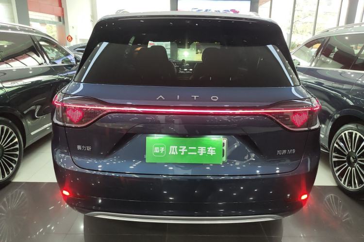 Used Hima AITO M9 2024 Range-Extended Ultra Version 42 kWh 6-Seater Model
