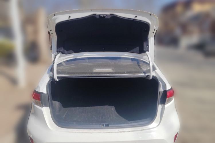 Used Toyota Levin 2022 Dual-Motor 1.8H E-CVT Leading Edition
