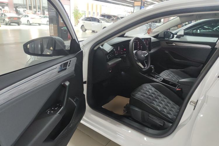 Used Volkswagen Sagitar 2023 280TSI DSG Beyond Lite Edition