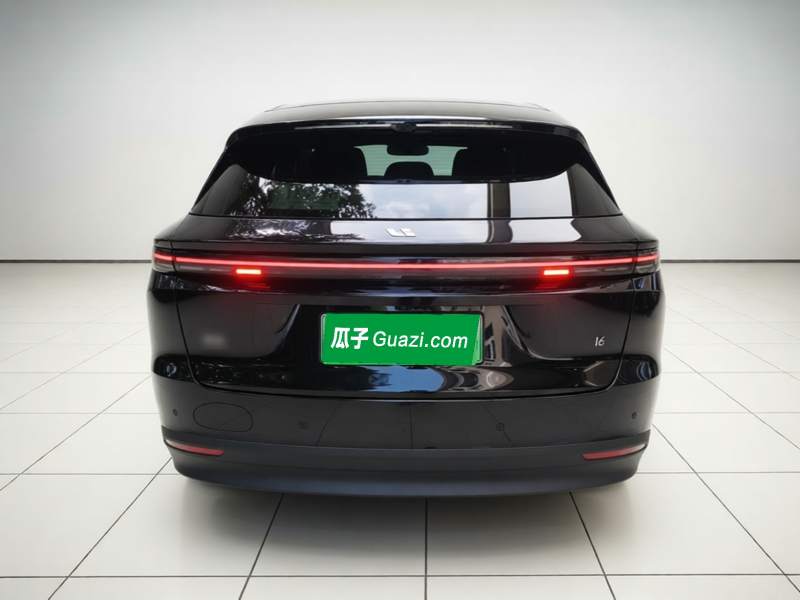 Used Li Auto i6 2025 Model Two-Wheel-Drive Standard Type — 5