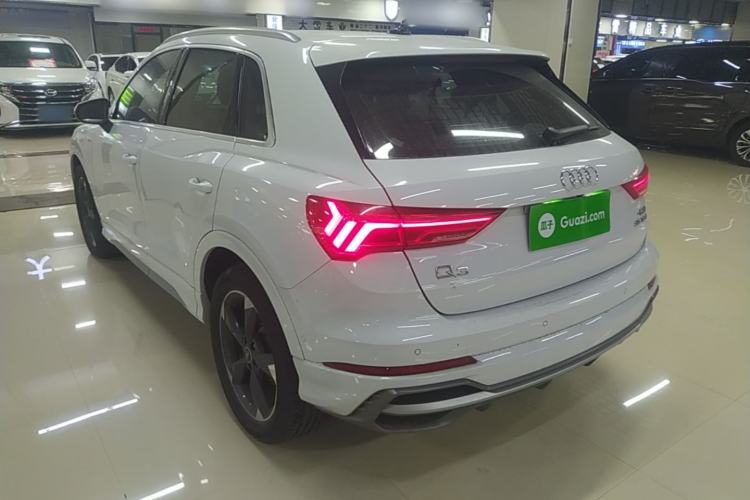 Used Audi Q3 2021 35 TFSI Fashion Dynamic Model