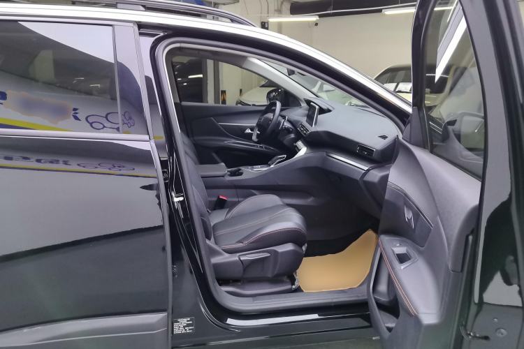 Used Peugeot 4008 2019 360THP BLACKPACK Obsidian Edition Right Front Seat